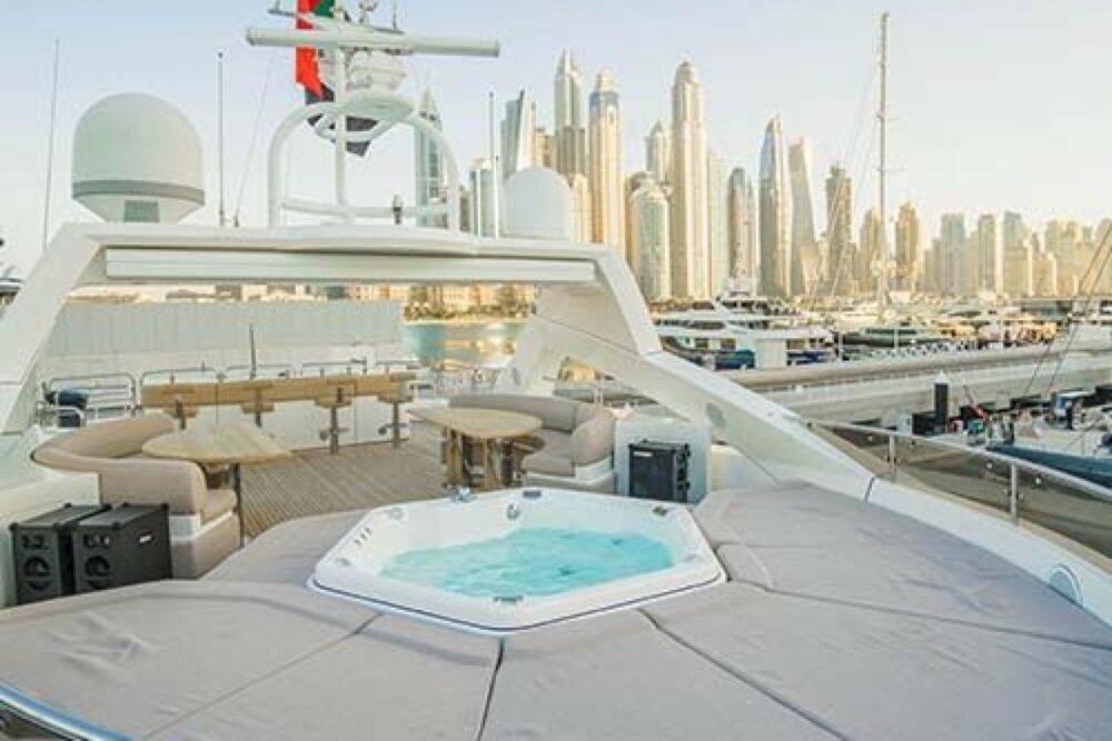 LUCIEN 131FT LUXURY DUBAI EXPERIENCE - Imagen 5