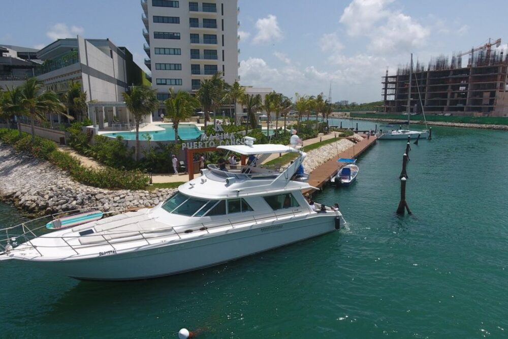 Private Yacht Full-Day Tour Cancun to Isla Mujeres - Image 13