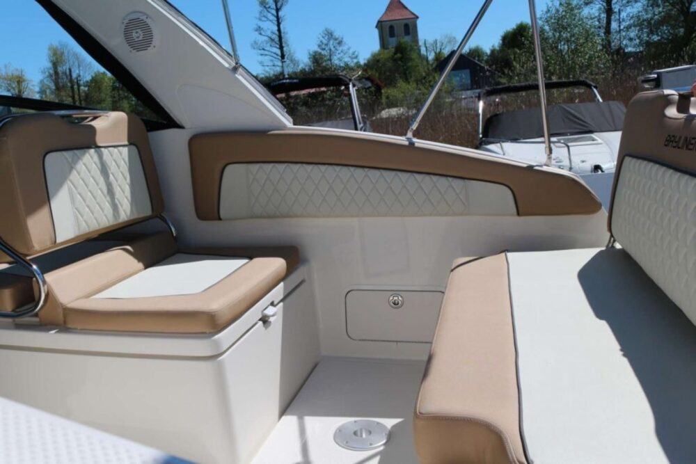 BAYLINER CIERA 8 SAILING ADVENTURE IN POLAND - Image 11