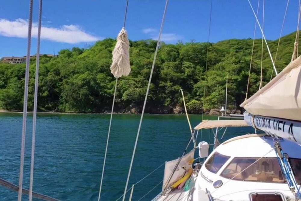 CLASSIC SAILING BOAT IN GUANACASTE - Image 7