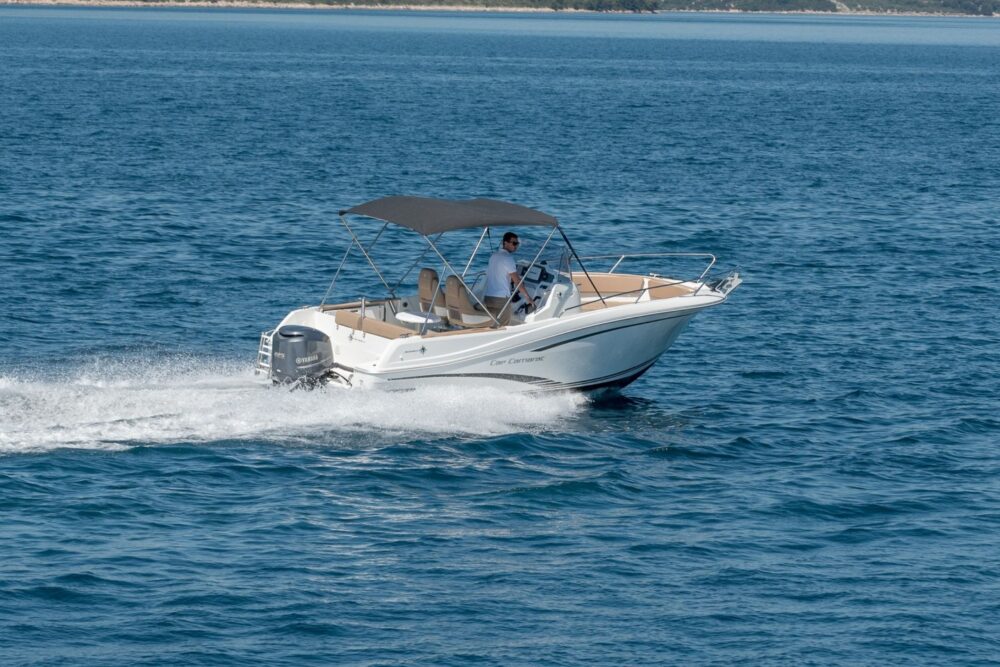 JEANNEAU CAP CAMARAT 755cc - Imagen 4
