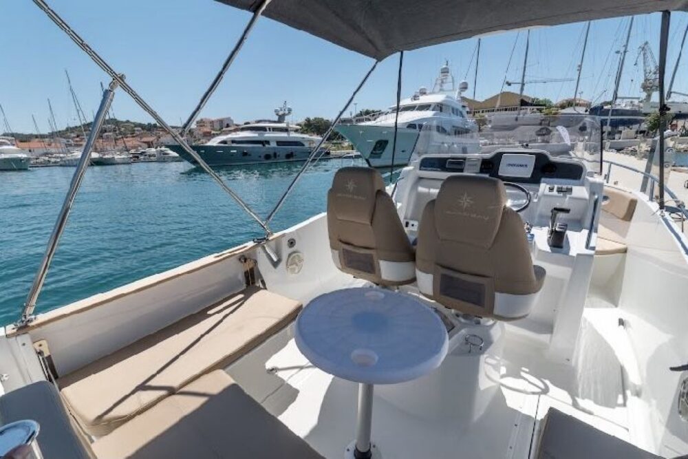 JEANNEAU CAP CAMARAT 755cc - Imagen 2