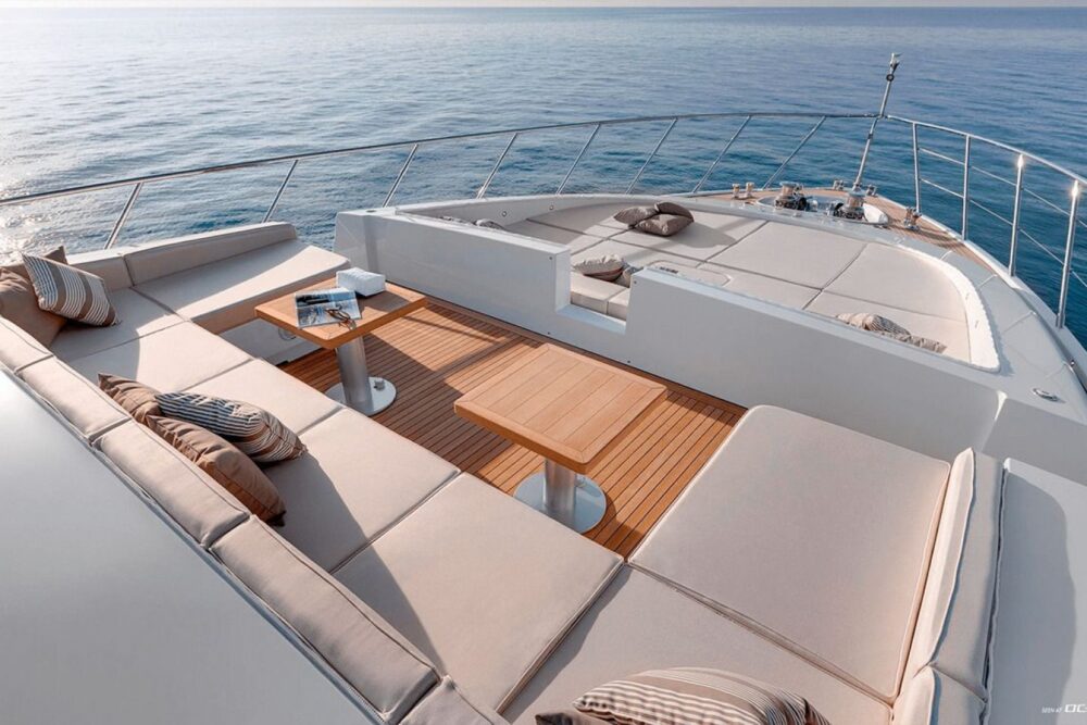 MANGUSTA 110 SPAIN LUXURY EXPERIENCE - Imagen 5