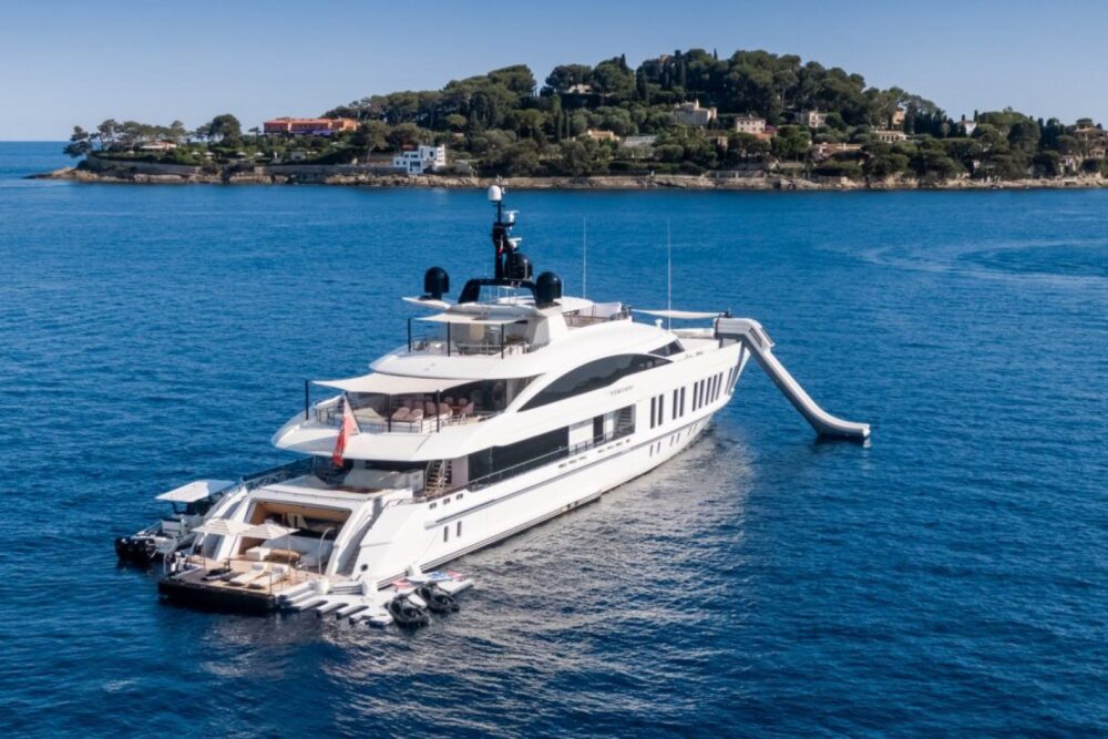 LUXURY YACHT IN MONACO - Imagen 8