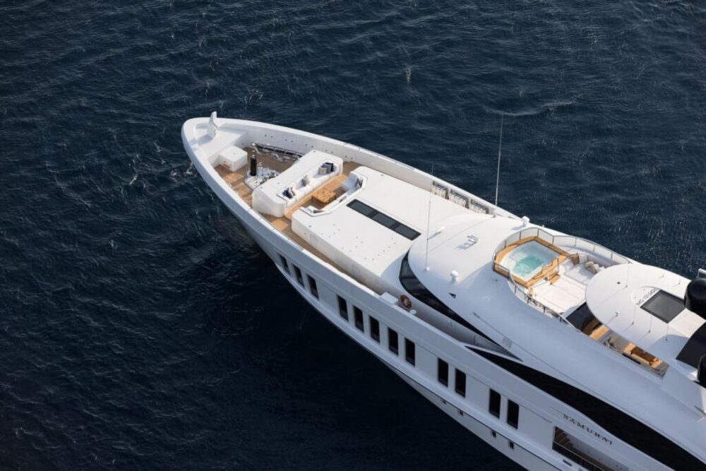 LUXURY YACHT IN MONACO - Imagen 6