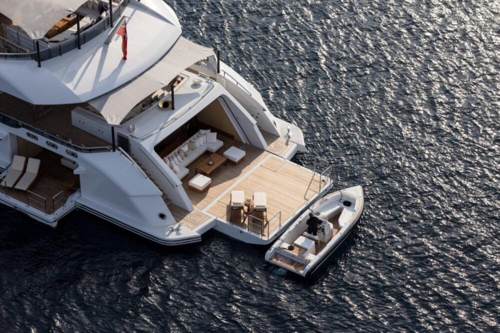 LUXURY YACHT IN MONACO - Imagen 5