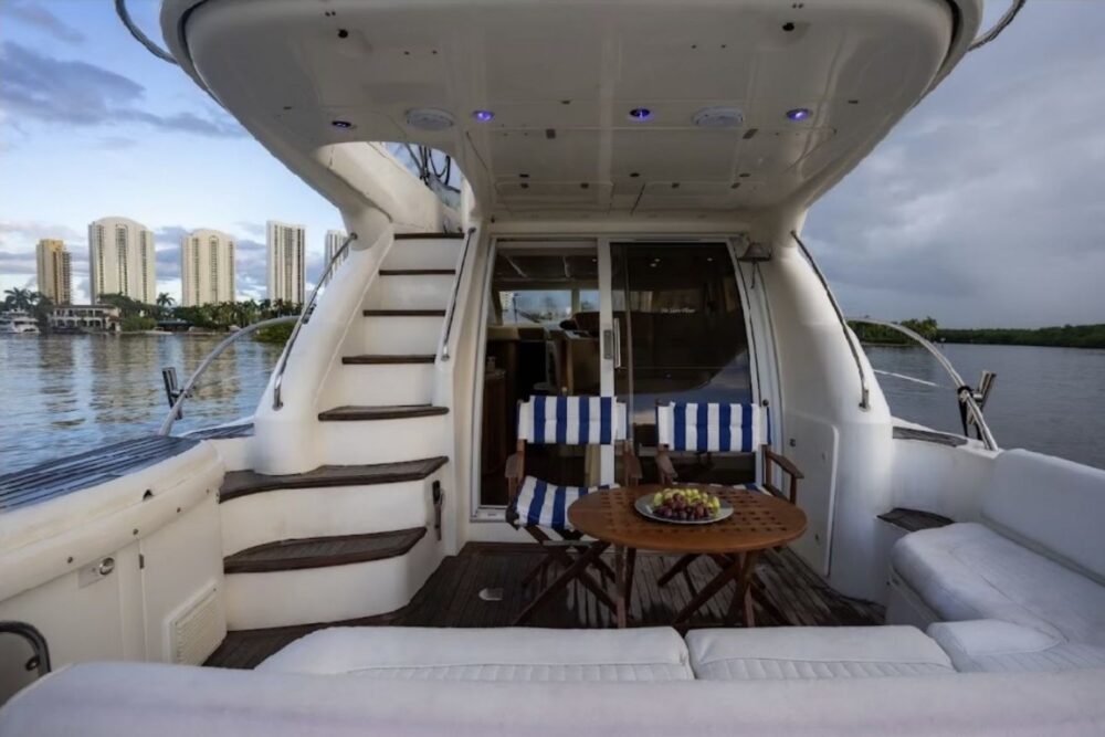 50’ SEALINE ⚜️ Amazing yacht in Miami, Florida - Imagen 12