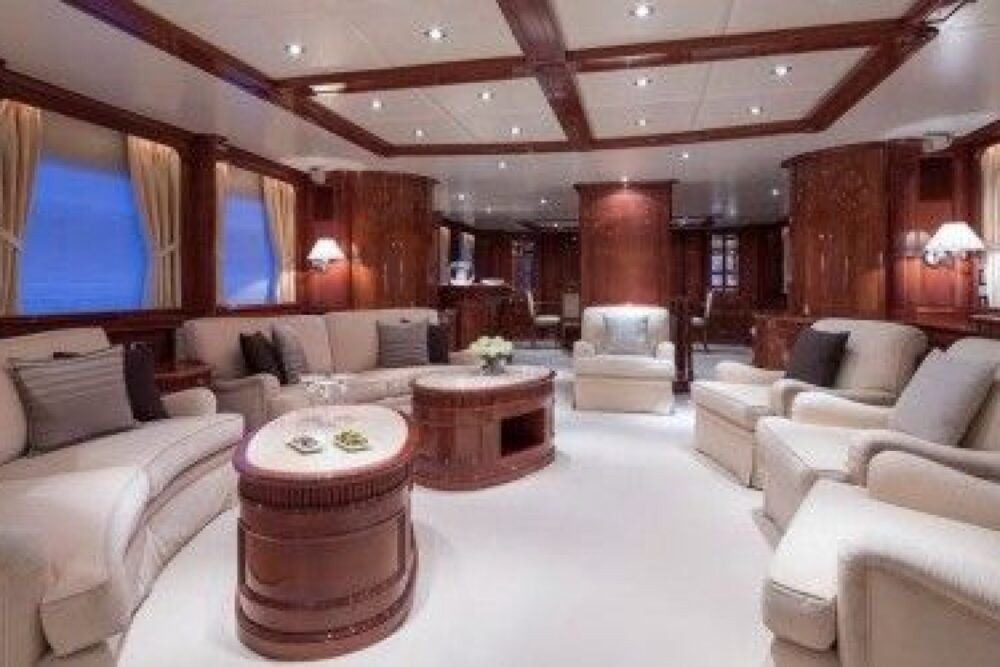 BENNETI LUXURY EXPERIENCE IN FRENCH RIVIERA - Image 10