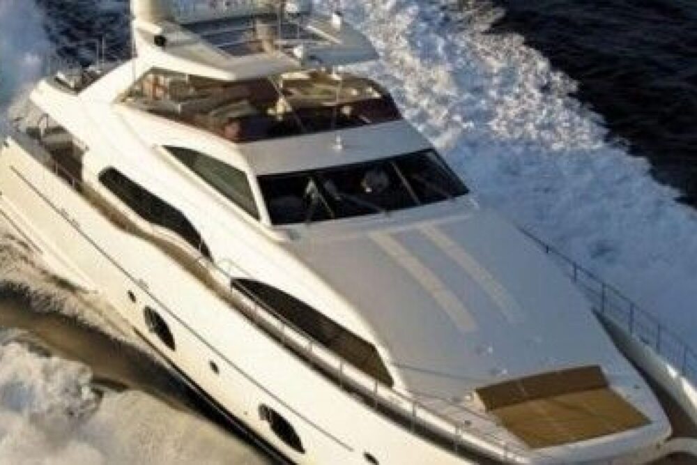FERRETI LUXURY EXPERIENCE IN FRENCH RIVIERA - Image 2