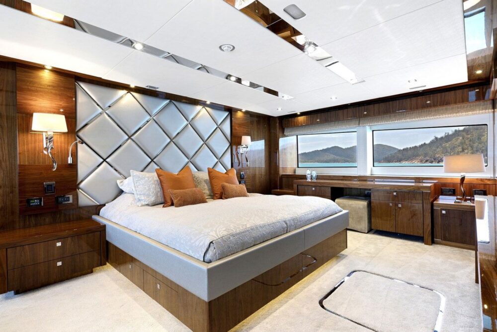 RASCAL is the sophisticated 35m Sunseeker Superyacht - Imagen 5