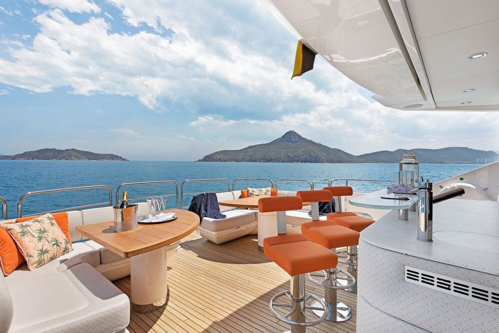 RASCAL is the sophisticated 35m Sunseeker Superyacht - Imagen 4