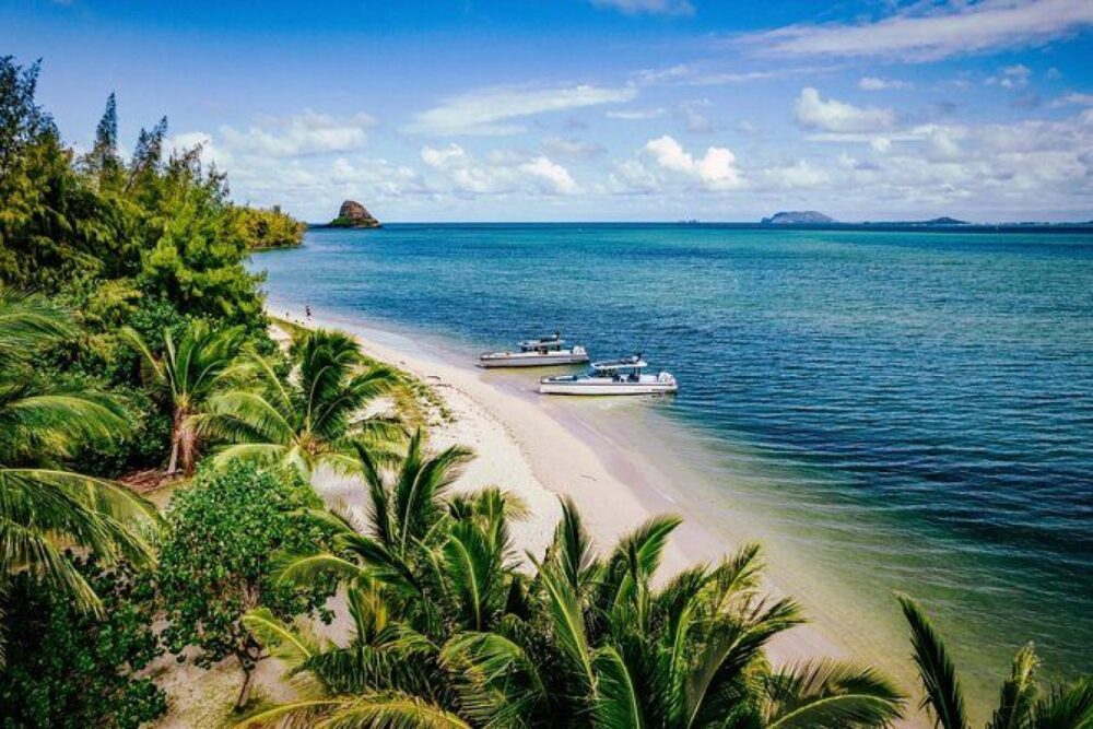 Get off the beaten track and discover the magic of the Whitsundays with us! - Image 3