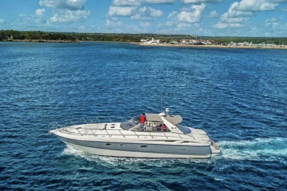 Dominican Republic Isla Saona Island Trips - 50ft Cranchi Yacht