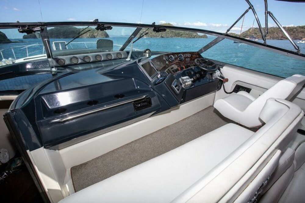 We are not intermediaries, we own some of the most luxurious charter boats! - Imagen 9