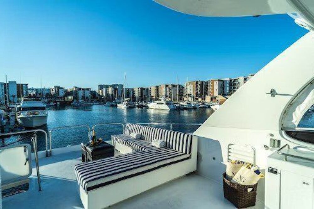 Our yacht is very comfortable and spacious with a luxury home feel - Imagen 5