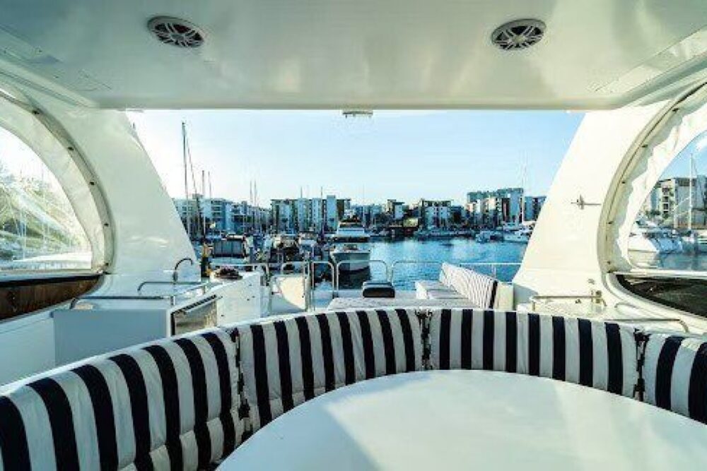 Our yacht is very comfortable and spacious with a luxury home feel - Imagen 4
