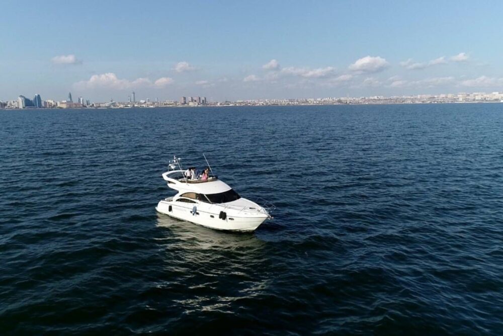 We have been at the service of our customers with 5 yachts for more than 6 years - Imagen 8