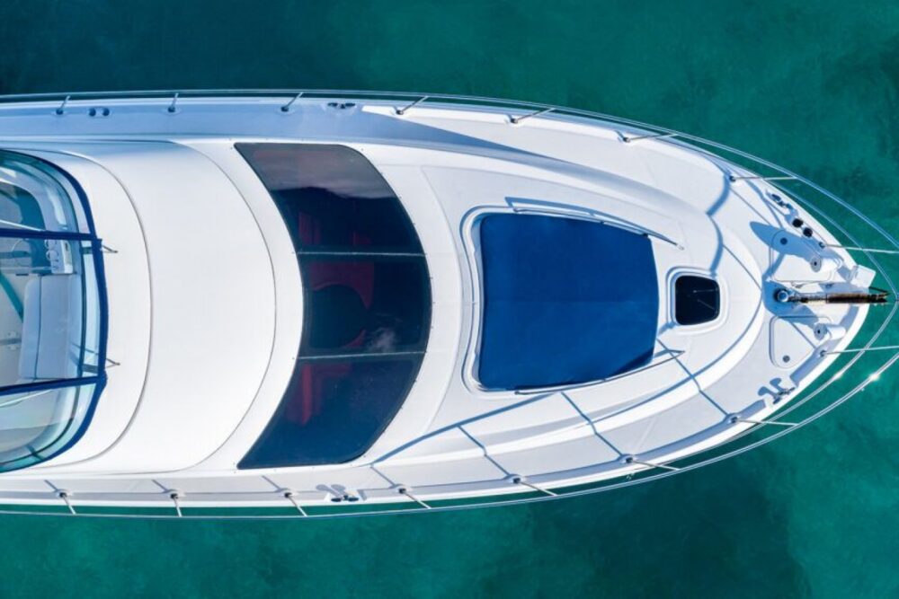 Convenient Access: Just 20 minutes away from the main island, our voyage ensures - Imagen 20