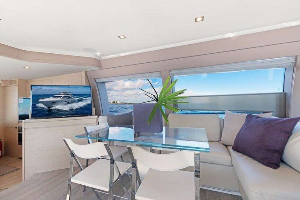 Create your dream day on the water by choosing where you want to go! - Imagen 4