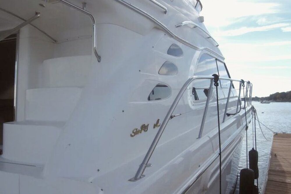 The Cork Trick is a very comfortable yacht, its outdoor spaces are great! - Image 9