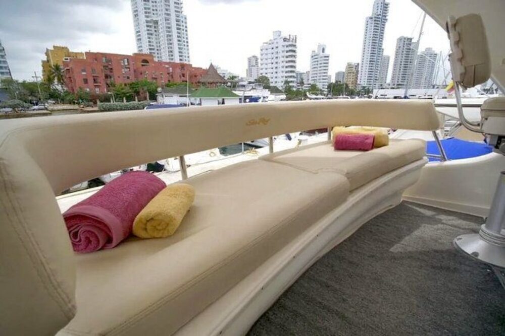 The Cork Trick is a very comfortable yacht, its outdoor spaces are great! - Image 8