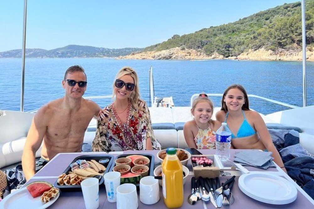 Cruise off the coast of the French Riviera in style on a private 40ft Yacht! - Image 7