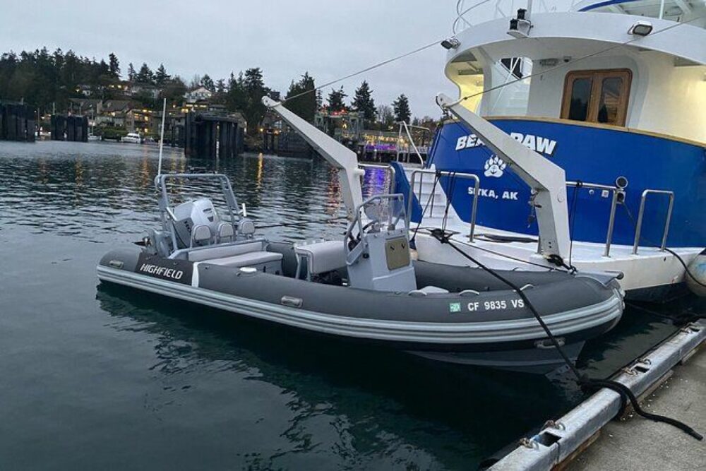 Bear Paw is an amazing luxury yacht to discover the San Juan Islands. - Imagen 6