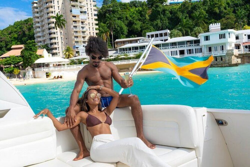 Enjoy a morning out on the water in Montego Bay. - Image 8