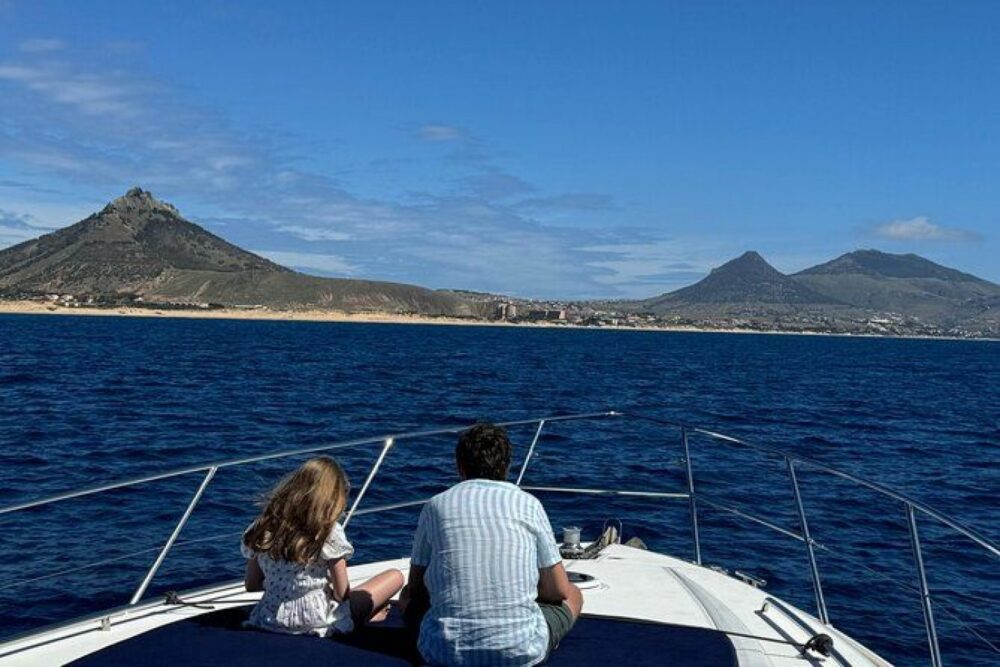 This luxury yacht in Madeira gives you the opportunity to enjoy the island ! - Imagen 2