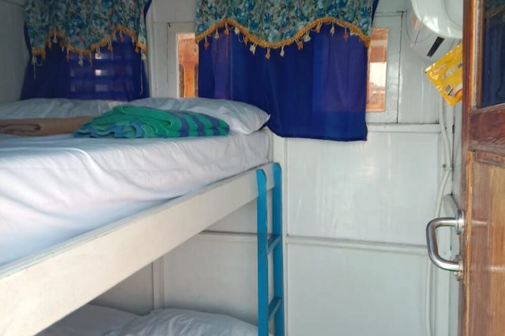 Komodo Boat Charter - Image 3