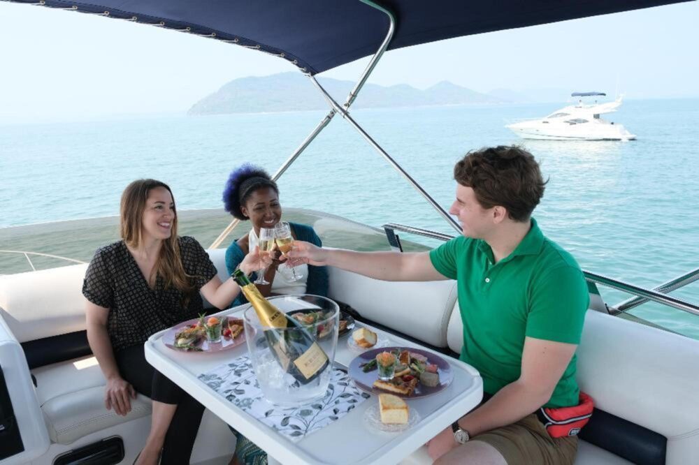 Luxurious Day Trip Charter on a 44' Yacht at Setonaikai, a breathtaking Nature. - Image 3