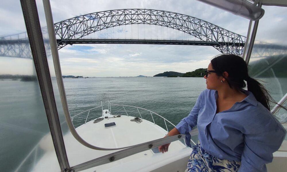 Yacht rental of Viking 46' in Panama City, Panama - Image 25