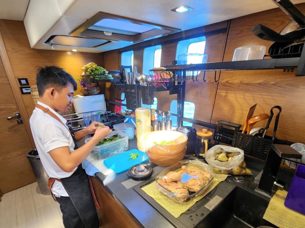 Rent a 60 Ft Sunreef Catamaran for Your Luxury Palawan Island Cruise - Image 24