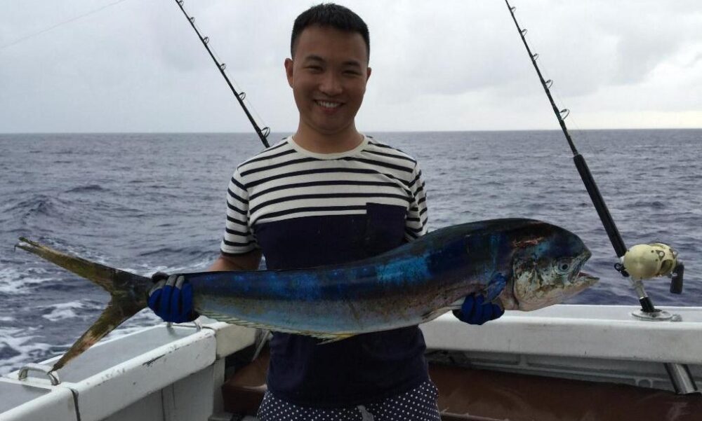 28' Head Boat Fishing Trips in Denarau Island, Fiji - Imagen 5