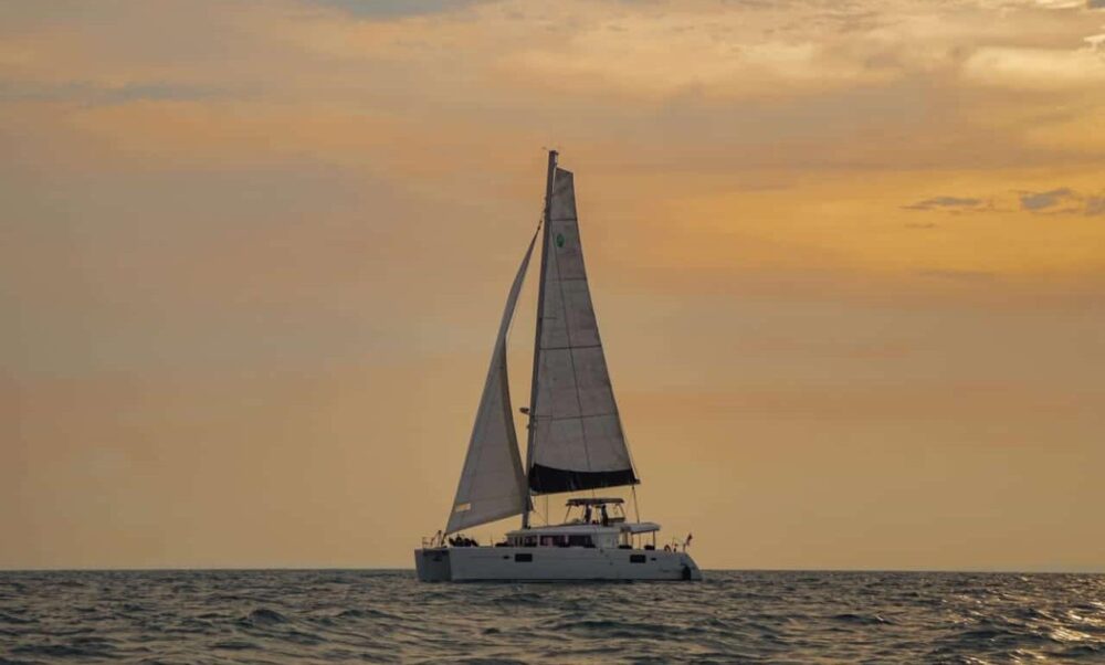 Lagoon 450 Memorable Cruising Experience in Singapore Strait! - Image 18
