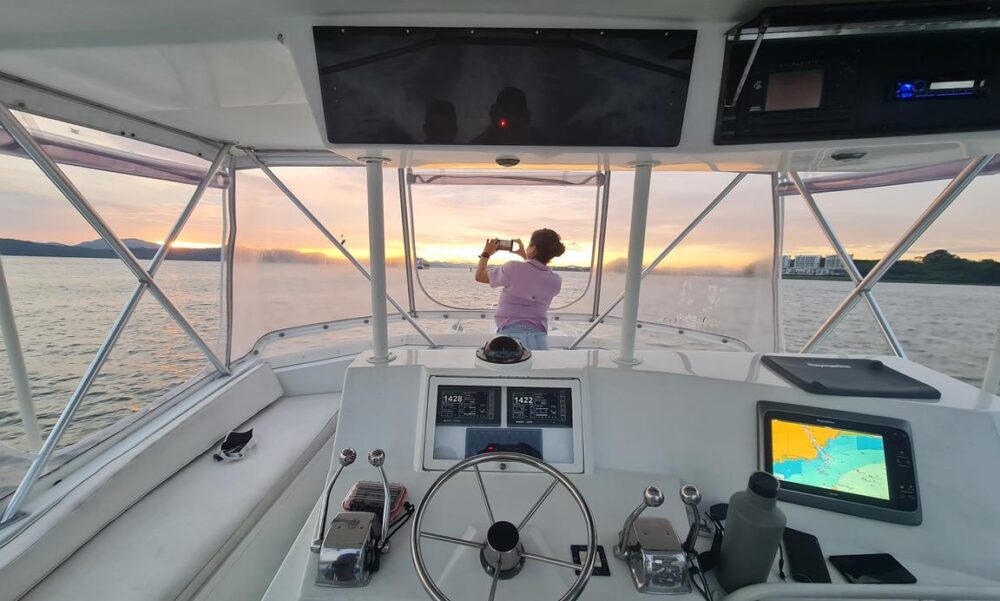 Yacht rental of Viking 46' in Panama City, Panama - Image 22