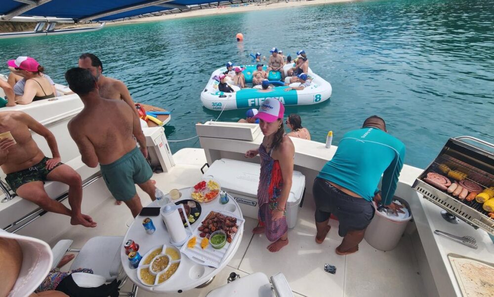 Yacht rental of Viking 46' in Panama City, Panama - Image 20