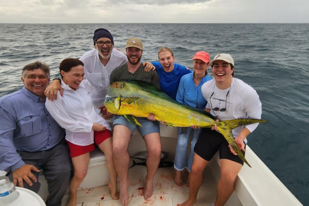 Fishing charter in a 46' private yacht Panama City, Panama - Image 5