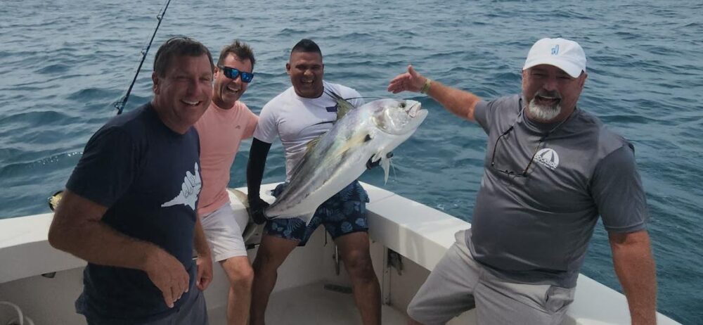 Fishing charter in a 46' private yacht Panama City, Panama - Image 2