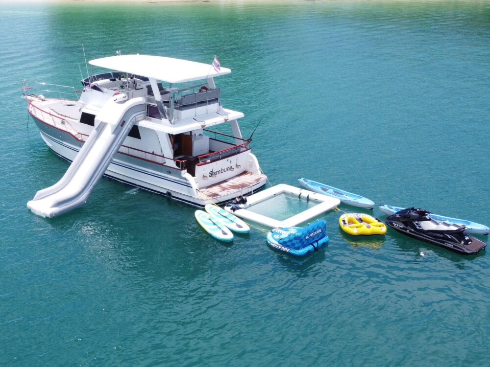 Grand Banks 53ft Yacht Charter in Phuket - Imagen 4