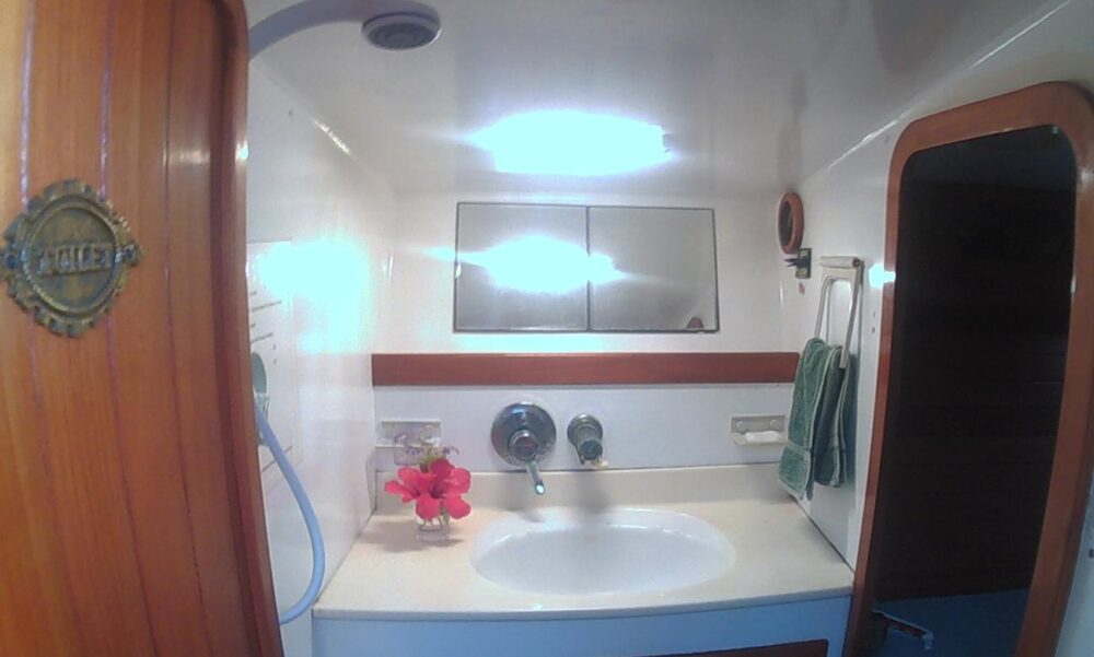 Luxury 46' Monohull Sailing Charters in Fiji - Day Trips & Overnight Adventures - Image 13