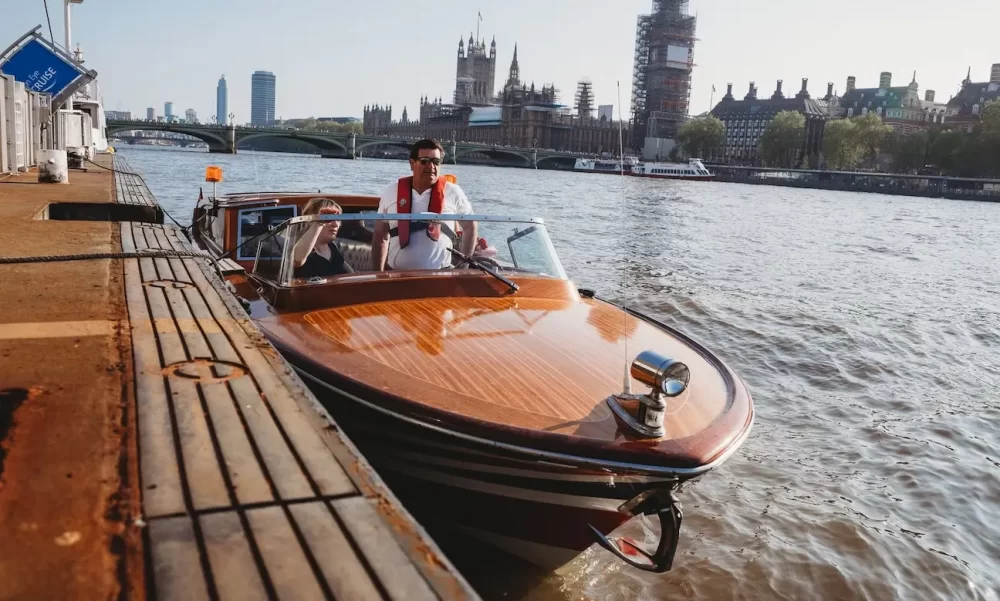 Thames Limo: London's Exclusive Venetian River Limousine Experience