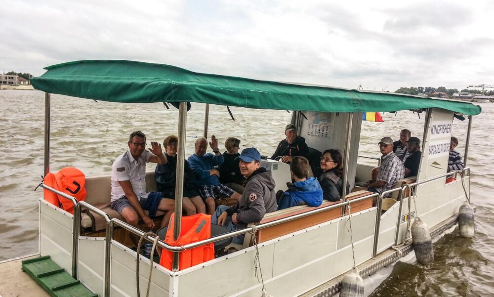 12 Person Pontoon Boat KINGFISHER in Tulcea - Image 3