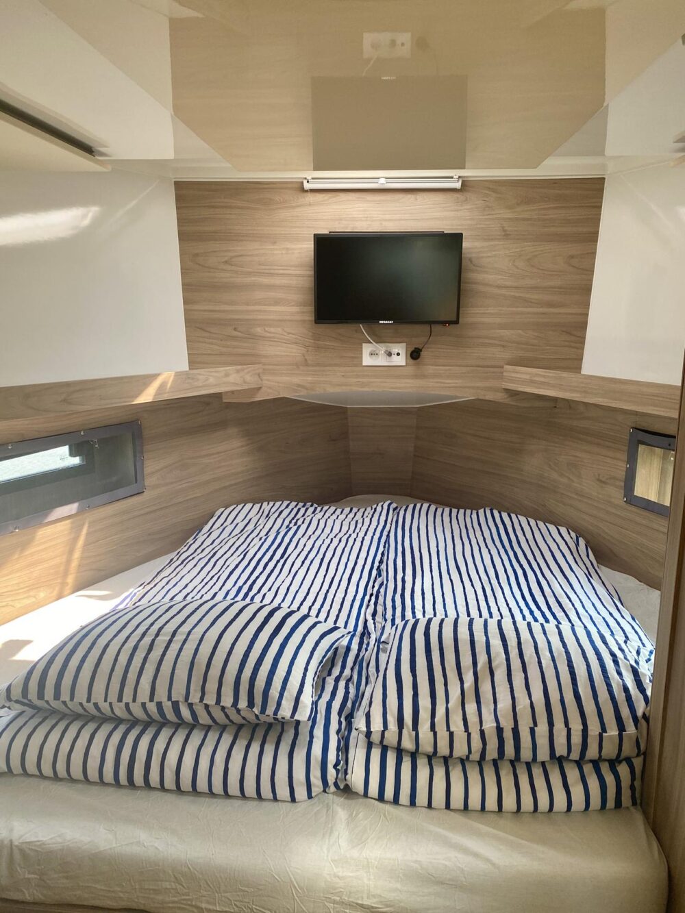 Cobra Yacht Futura 40, 2019, 150 Hp - Available in Gorkło - Imagen 3