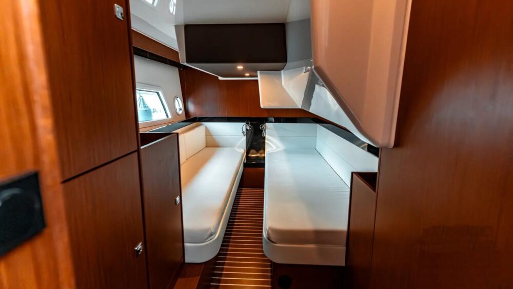 Charter and cruise in Stockholm on a flybridge Yacht - Image 5
