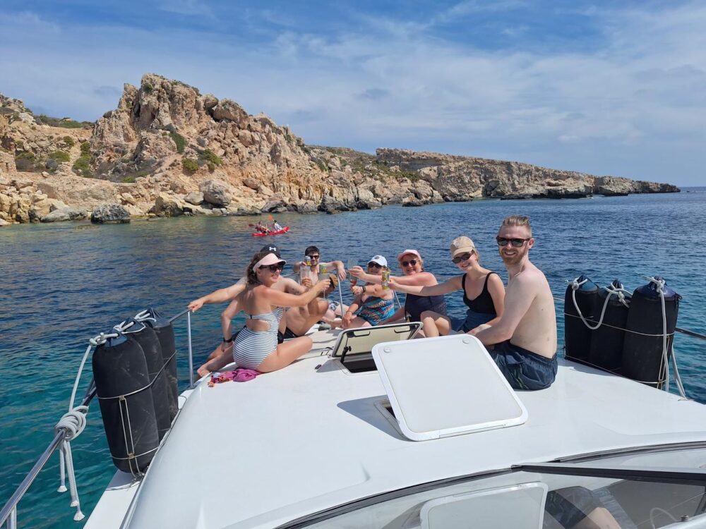 Private Day Trip - Air-Conditioned Cabin Cruiser - Fun, Stylish, Comfortable - Image 18