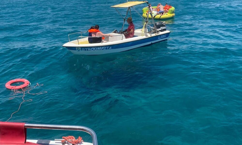 DEEP BLUE IS 45 ft Brichwood Motor Yacht Charter for 24 People in Larnaca,Cyprus - Image 9