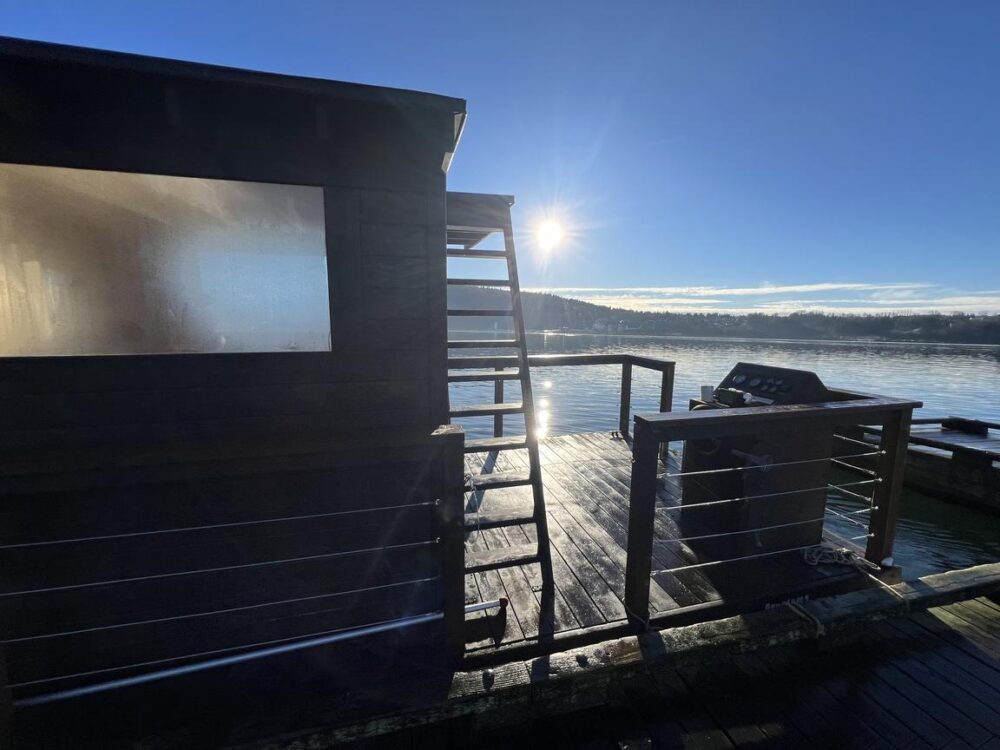 Experience Sauna Boat in Deep Cove - North Vancouver's Premier Floating Sauna - Image 14