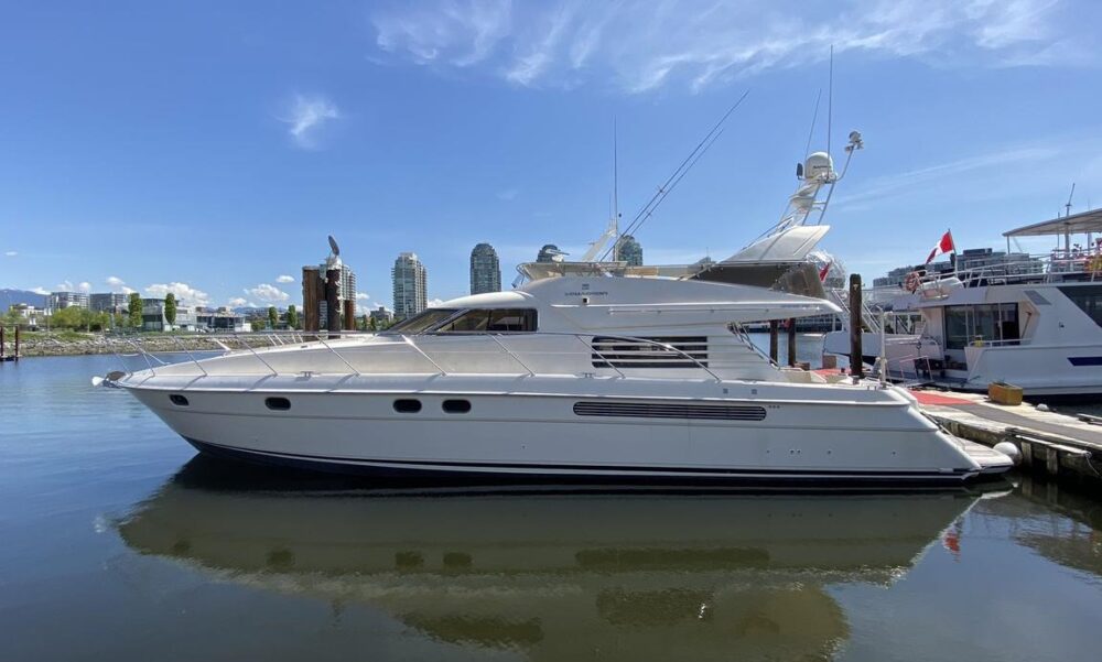 Fairline Squadron 62 Foot Luxury Motor Yacht Experience in Downtown Vancouver