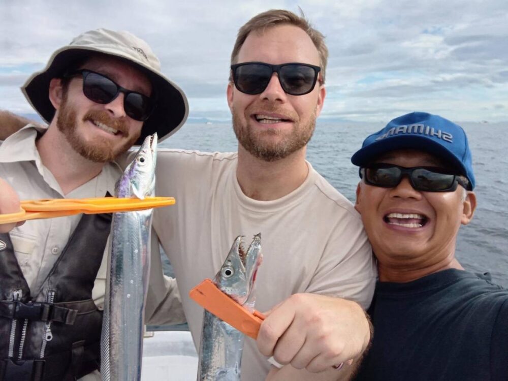 Osaka Bay Fishing Charter: Flexible 4-Hour Private Tours with Restaurant Preparation Option